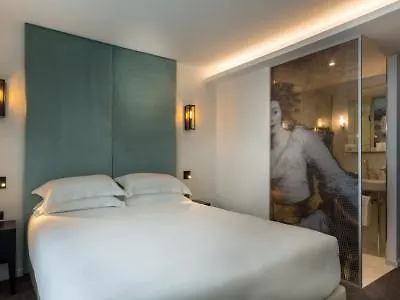 ホテル オテル ラ コムテーズ