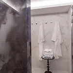 La Comtesse Hotell Paris