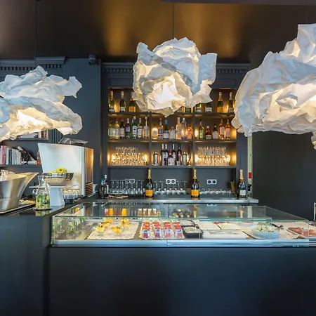 La Comtesse Hotel Paris