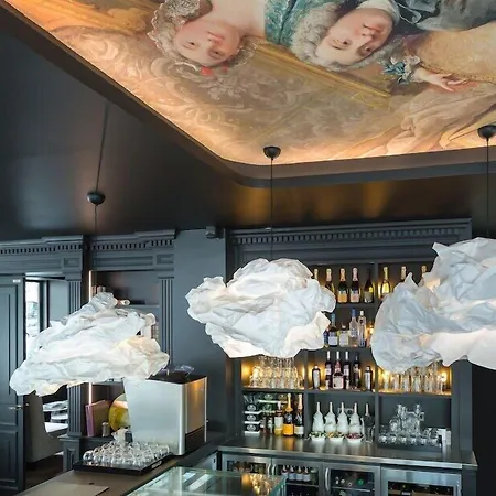 Hotel La Comtesse 4*