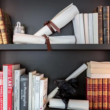 La Comtesse Париж