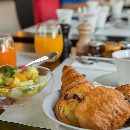 La Comtesse Париж