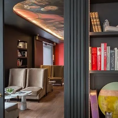La Comtesse Hotel