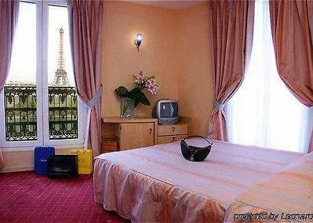 La Comtesse Hotel