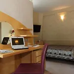 La Comtesse 4* Paris
