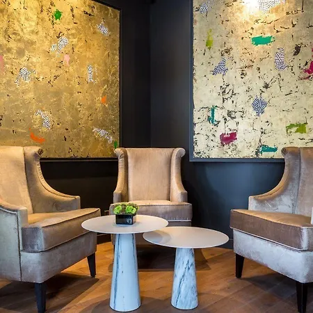 فندق لا كومتيس 4*